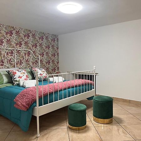 Easy Fly Apartment Naples Exterior photo